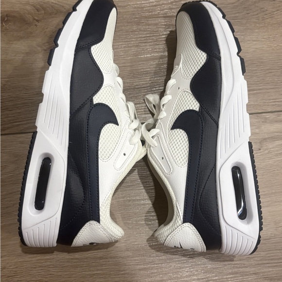 Nike Air Max SC Men NEW Sneakers 10 - Picture 3 of 9